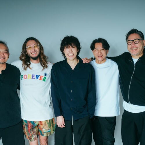 Prime Video『ラブ トランジット 35+』（左から）参加者のひかるさん、りょうさん、サトシさん、ヒロヨシさん、ダイチさん