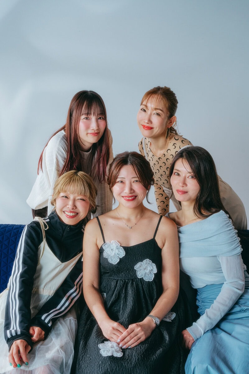 Prime Video『ラブ トランジット 35+』(左上から時計回りに)参加者のまおさん、ようこさん、みさとさん、かなこさん、かえでさん