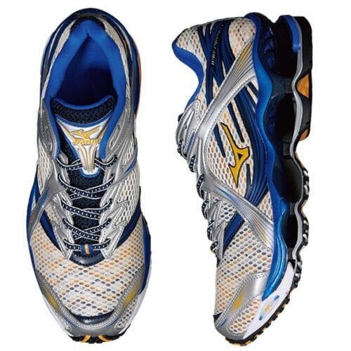 MIZUNO SPORTSTYLE［ミズノ スポーツスタイル］のメタリックスニーカー（MIZUNO WAVE PROPHECY 1）