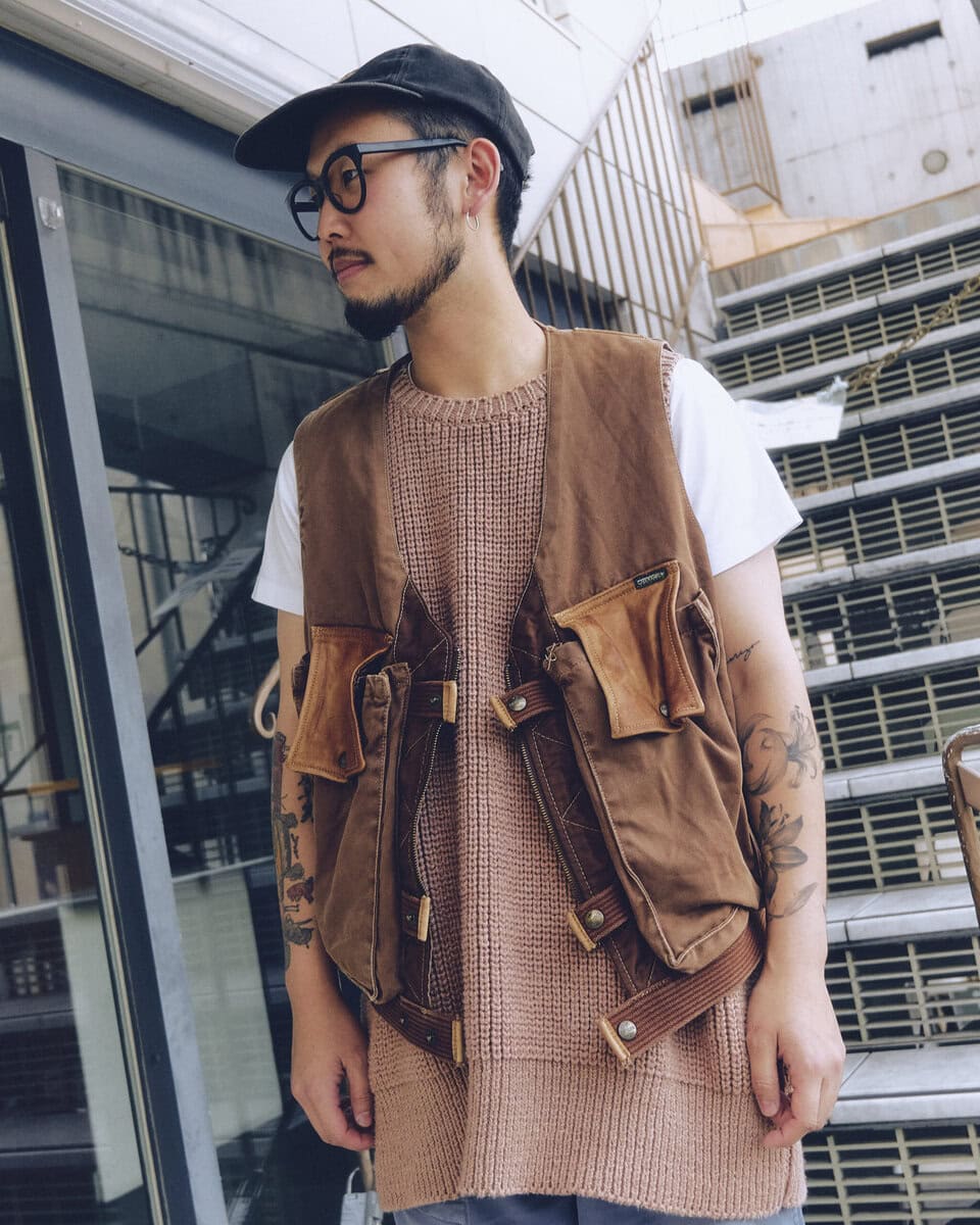 【20代スナップ@下北沢】ベストの上にベストを重ねる秀逸レイヤード
