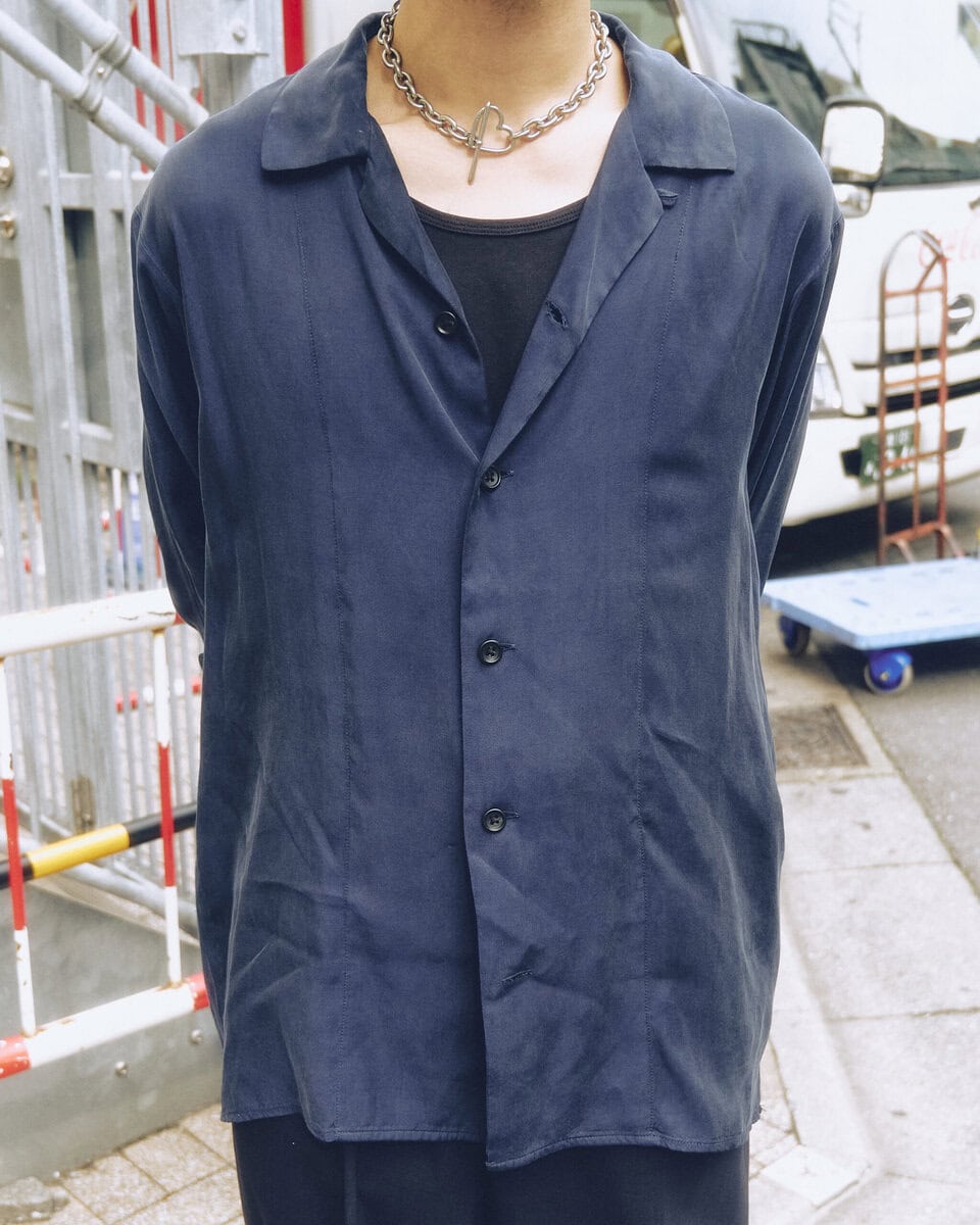 【30代スナップ@下北沢】濃淡のグラデーションが絶妙なオールネイビーコーデ