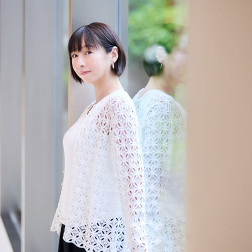 13年ぶりの写真集『ぴこぴこ』を出した酒井若菜