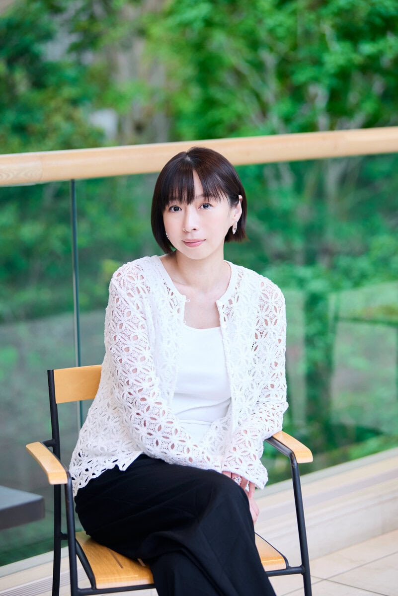 13年ぶりの写真集『ぴこぴこ』を出した酒井若菜