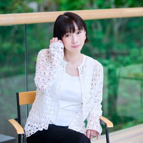 13年ぶりの写真集『ぴこぴこ』を出した酒井若菜