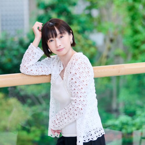 13年ぶりの写真集『ぴこぴこ』を出した酒井若菜