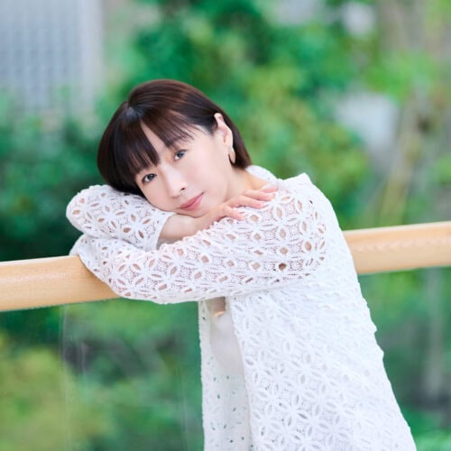 13年ぶりの写真集『ぴこぴこ』を出した酒井若菜