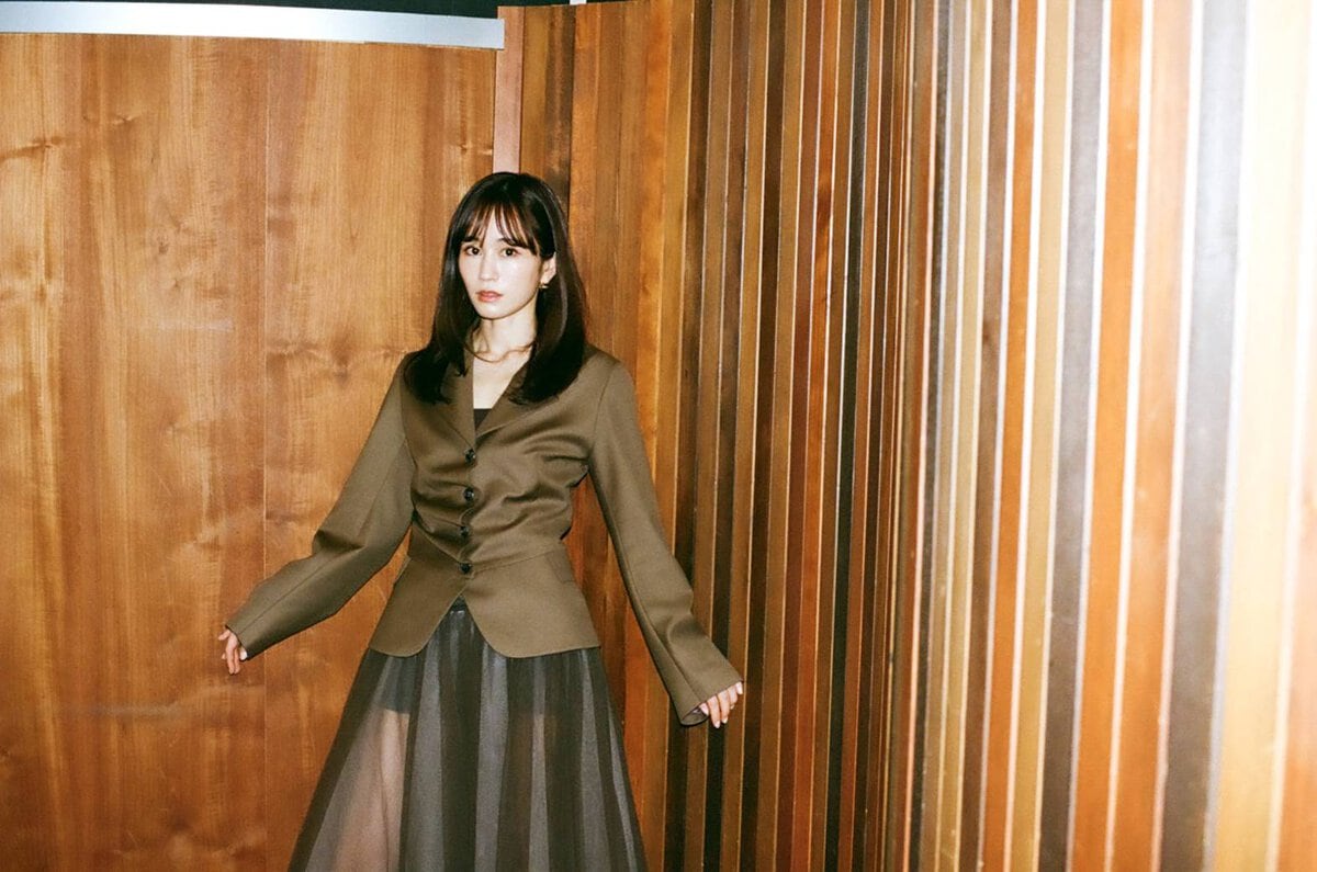 芸能活動20周年を記念した最後の写真集『Beste』を発売した前田敦子