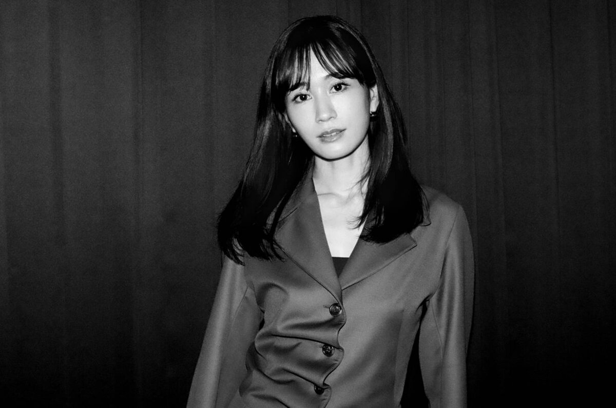 芸能活動20周年を記念した最後の写真集『Beste』を発売した前田敦子