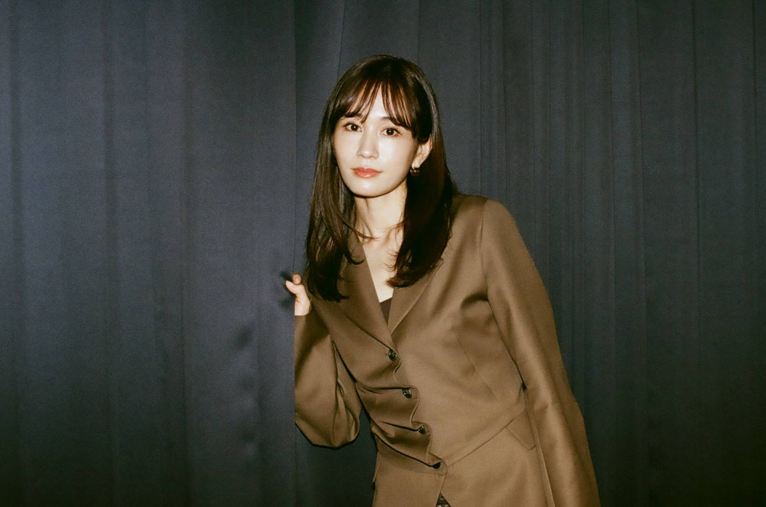 芸能活動20周年を記念した最後の写真集『Beste』を発売した前田敦子