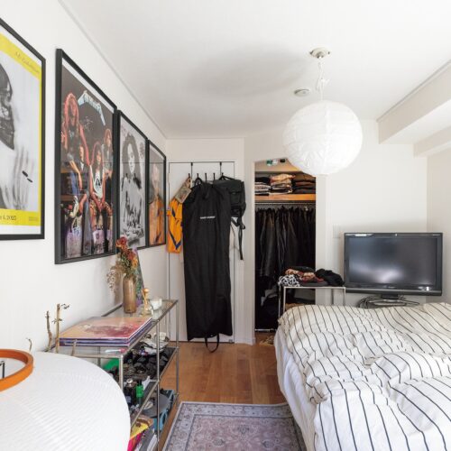 モデル 悠杏さん(24歳)のお部屋(東京・1LDK)スナップ