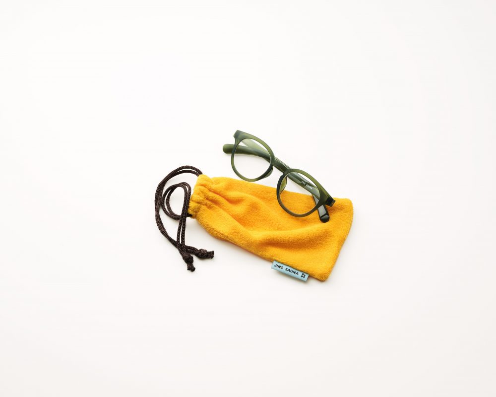 サウナでも使えるメガネがJINSから登場。自分の度数でオーダー可能な耐熱温度120℃のJINS SAUNA