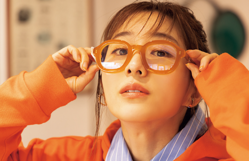 雑誌smart | 田中みな実の連載「となりのみな実さん」episode 36 卒業式の思い出
