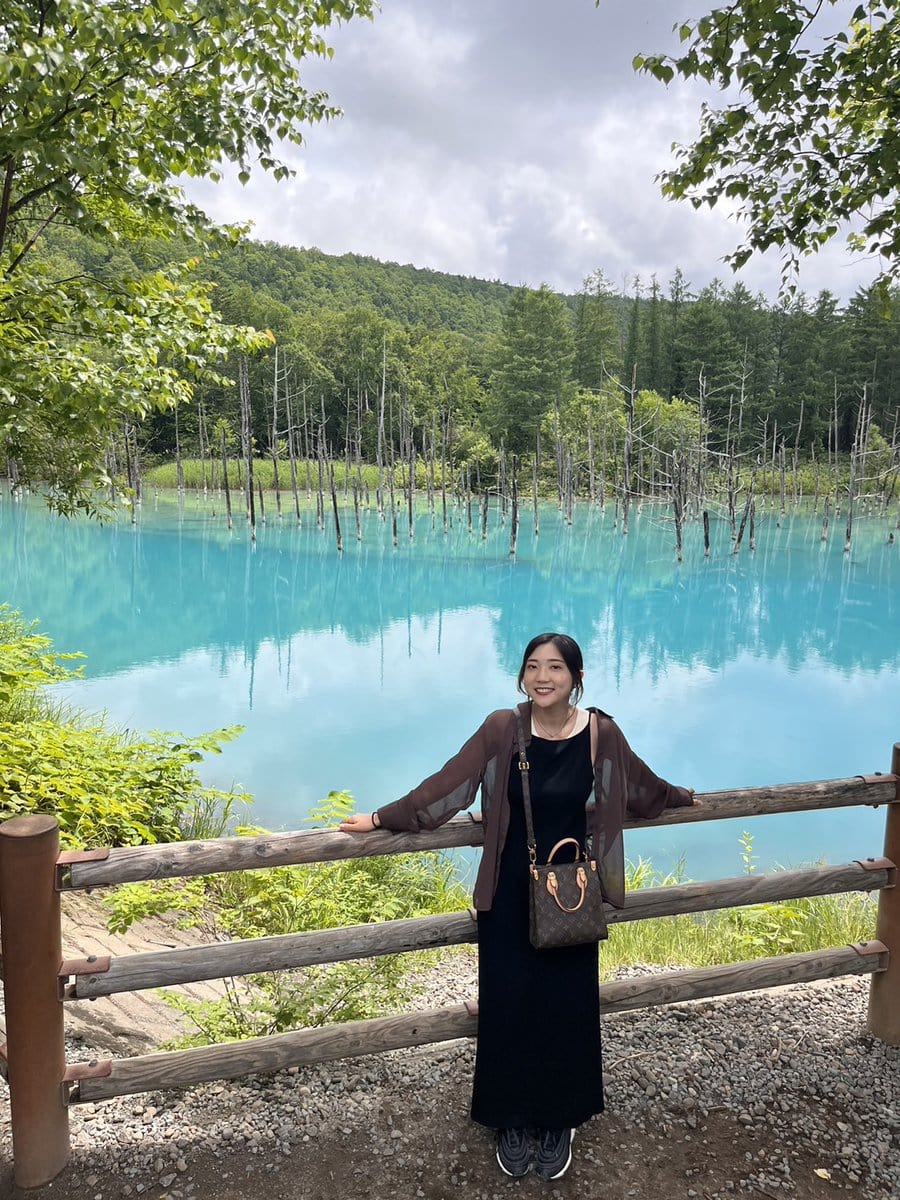 青い池は四季折々の景色を楽しめます♪
