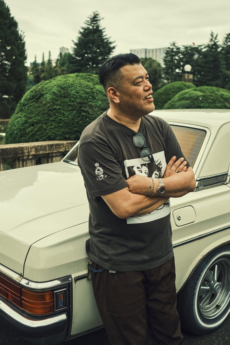 野性爆弾くっきー!が愛車『プレジデント』を長年愛する理由「車もギターもズタボロが好き」愛車7台&旧車バイクへの深すぎるこだわり