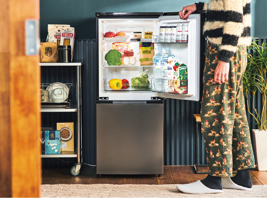 smart一人暮らし家電大賞の「冷蔵庫部門」で最優秀賞に輝いた「シャープSJ-D15J」