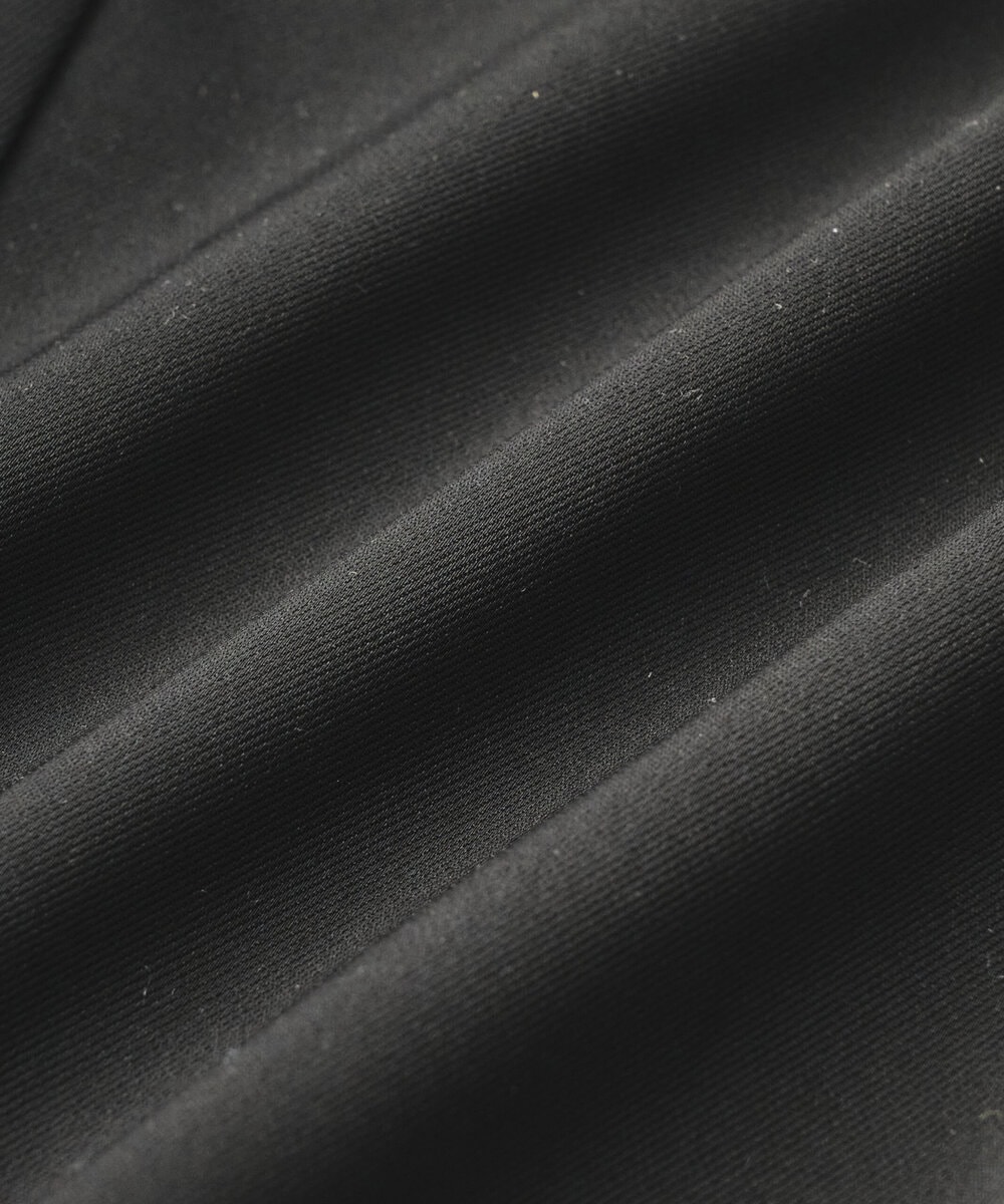 DAWNCE タックワイドイージースラックス 素材寄り