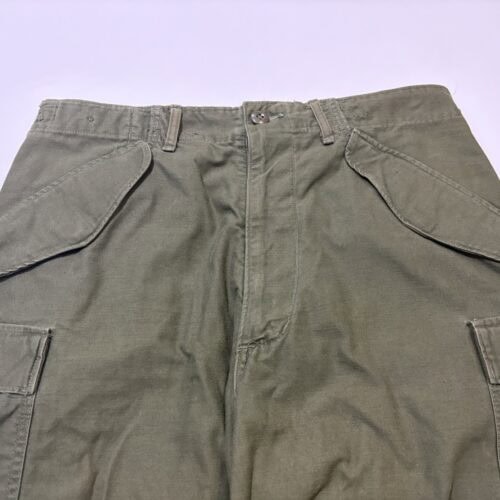 DAWNCE ワイドカーゴパンツ ヴィンテージのポケット位置と比較