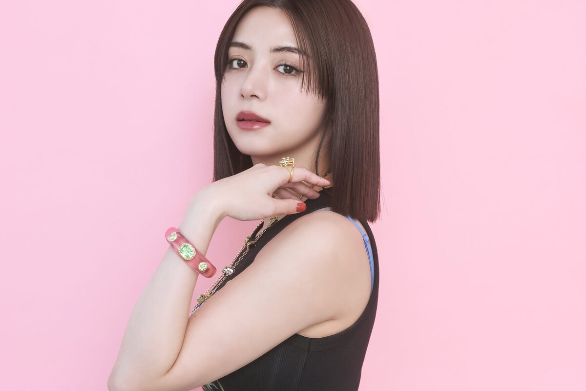 尾道で穏やかな高校生活を送る主人公・美雪を演じた池田エライザ