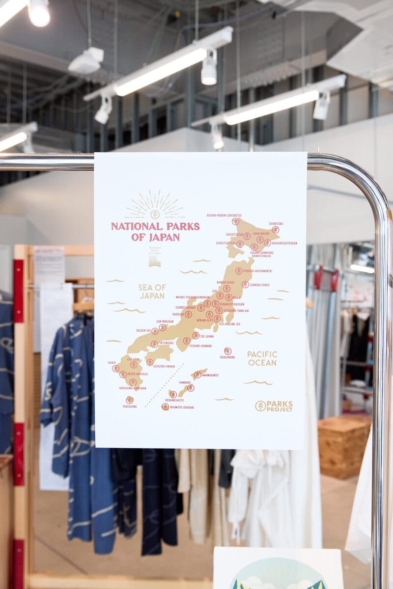 日本にある国立公園の名称がマップとともに紹介されている