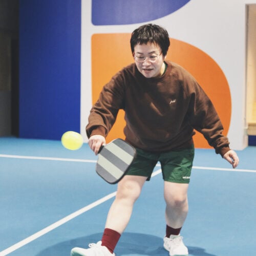 近藤春菜さんが最新スポーツ“ピックルボール”に挑戦　