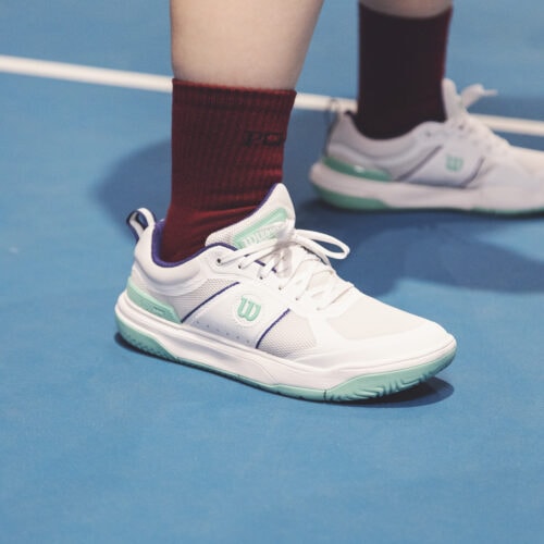 近藤春菜さんが最新スポーツ“ピックルボール”に挑戦　ピックルボール専用シューズ「WILSON PICKLE PRO」とは？