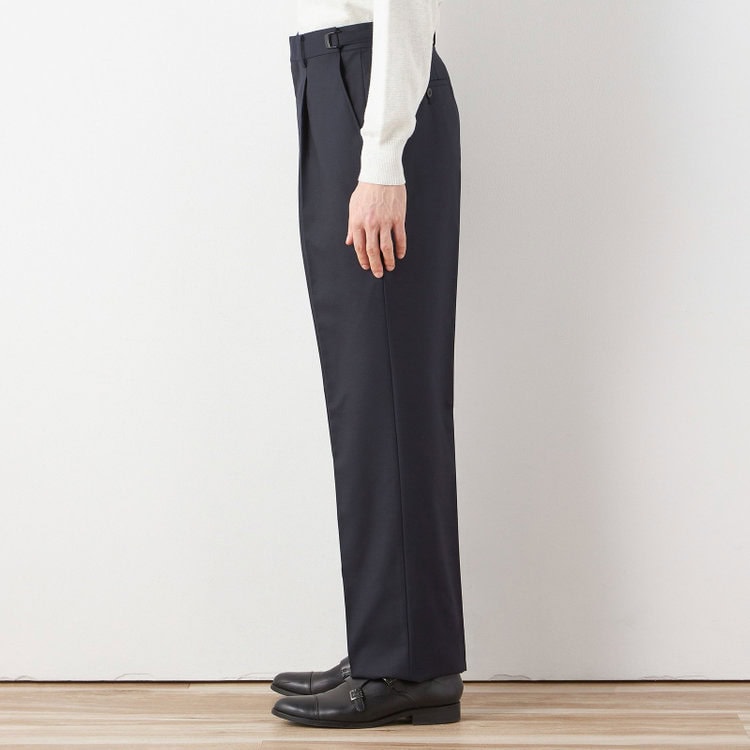 「さらば、細身スーツ」スーツセレクトの“ワイドパンツ”が、2026年春のビジネス街を席巻する予感！
