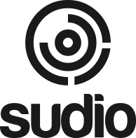 Sudioとは？ スウェーデン・ストックホルム発のオーディオ機器メーカー。エレガントで機能的な北欧デザインと、ス タジオクオリティのサウンドを兼ね備えた高品質のオーディオ機器で知られています。 ワイヤレスイヤホンのイメージを覆す、クリアな高音質とロゴをシンプルに活かしたデザイン特徴。